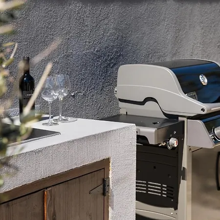 Stonehouse Milan Casa de Férias *