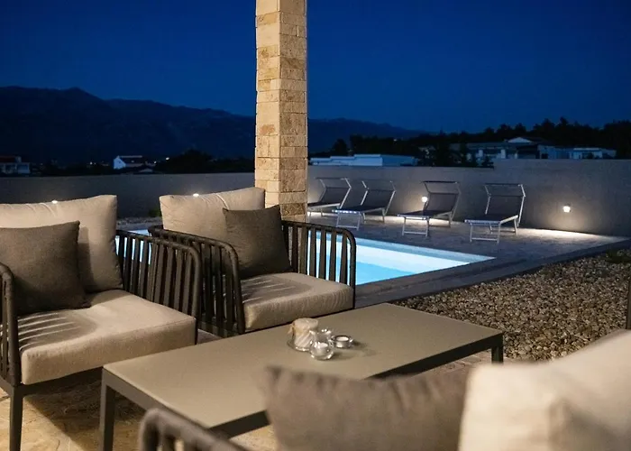 Stonehouse Milan 度假居