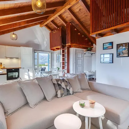 Holiday home Stonehouse Milan Razanac