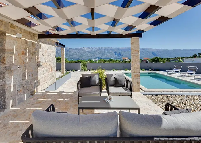 Stonehouse Milan Prázdninový dům